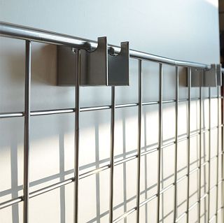 Kostka do montażu kraty - 2