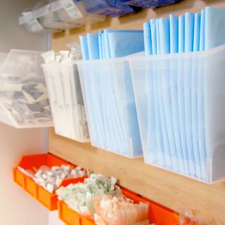 Pojemnik na panel POP STANDARD - 6