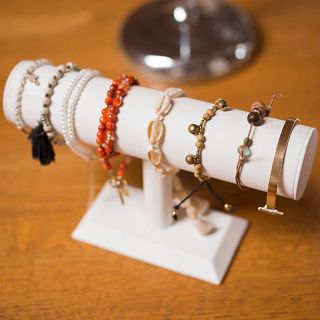 Ekspozytor na biżuterię biały (pojedynczy) - 2